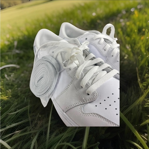 Nike Air Jordan 1 Low Golf Shoes - White/ Gum (DD9315-111) Size 10.5 - Picture 7 of 8